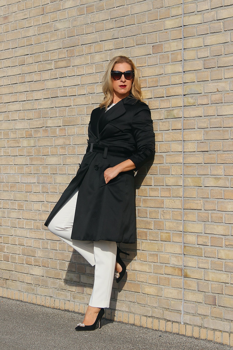 Trenchcoat Outfit Relana Dombetzki ALDO Magazin